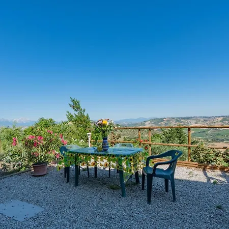 Sotto La Porta Borea 아파트 치타 산트  안젤로