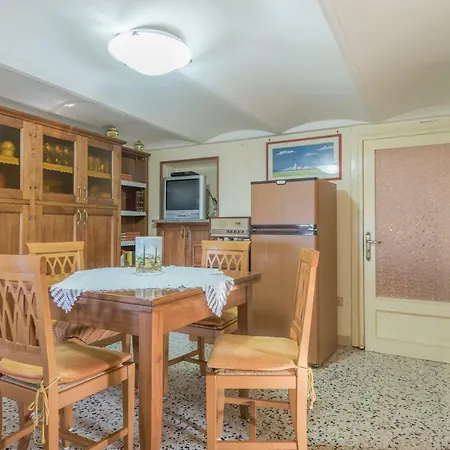 Sotto La Porta Borea *